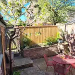 Mount Terrace Holiday home